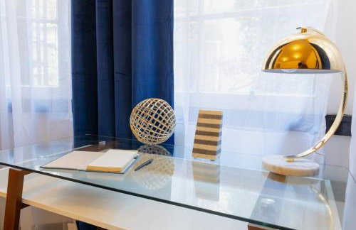 E10-1 Designer East Village Townhouse 1BR - Foto 47