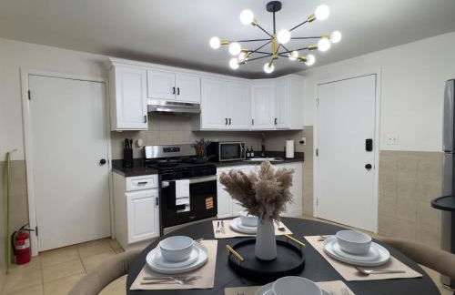 Elegant NYC View Stay Park Free 6 beds Sleep 8 - Foto 6