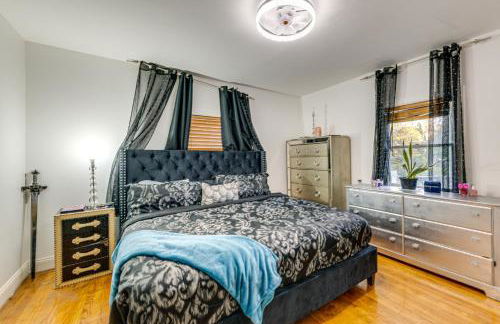 8 Mi to Jones Beach State Park! Cozy Home with Porch - Foto 14