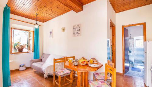 Old Barber Shop by Konnect, 1,2km from Dassia beach - Foto 4