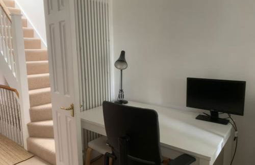 CB53 Tower Bridge Townhouse 2 bathrooms & Free parking - Photo 15