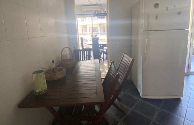 Stunning 2-bed Apartment in Achrafieh Beirut - Photo 8