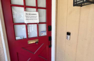 Lakewood beautiful 2 bedrooms with huge backyard - Photo 27