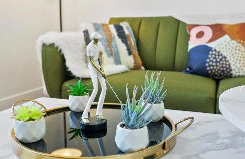 CozySuites Glendale by the stadium with pool 05 - Foto 3