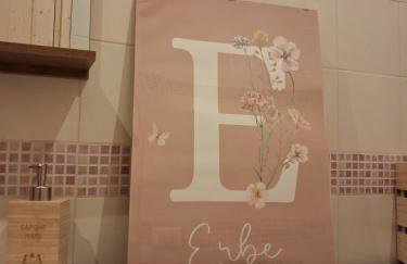 AgliChalet Erbe Montane-Vasca idromassaggio privata condivisa tra i due chalet, con parcheggio privato e colonnina ricarica auto elettrica con supplemento - Photo 31