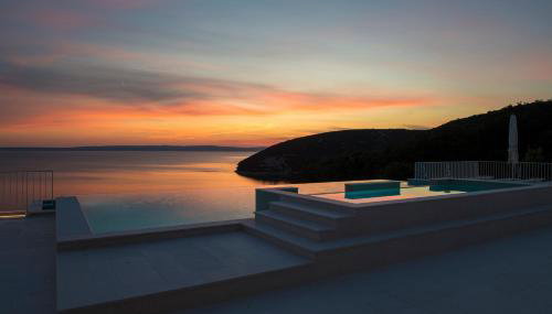 Zlatni Zalaz,Apartments,Supetarska Draga - Foto 3