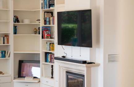 Bright 3 BDR Duplex House With Pool by LovelyStay - Foto 19