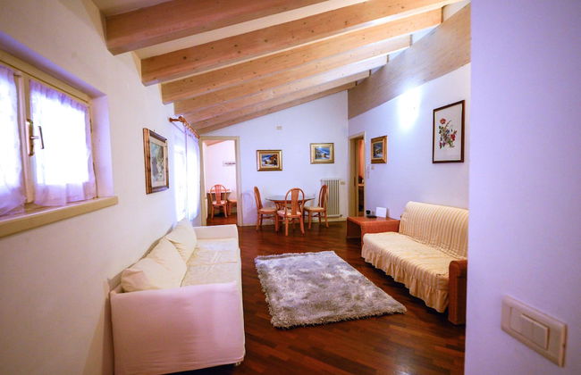 Queen of the Lake - Foto 41