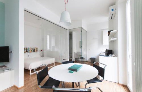 Brera Apartments in City Center - Photo 2