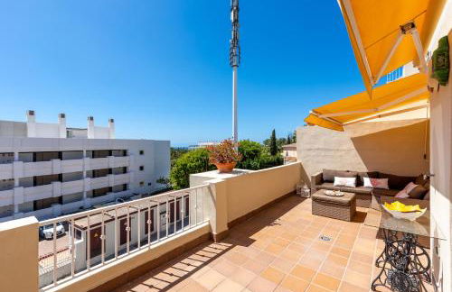 Spectacular Penthouse Puente Romano - Foto 19