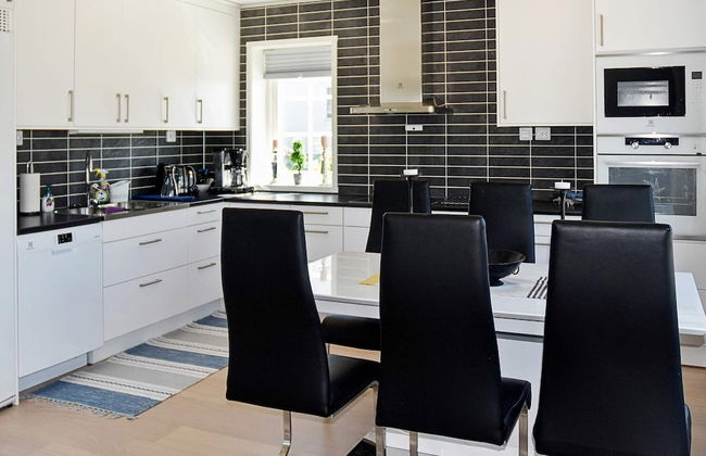 4 Person Holiday Home in Brattvag - Foto 5