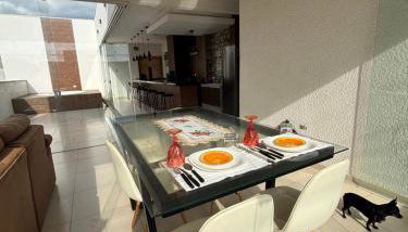 Sobrado espaçoso e aconchegante proximo ao centro - Foto 4