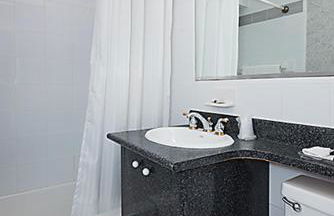 Murray Hill East Suites - Extended Stay - Photo 15