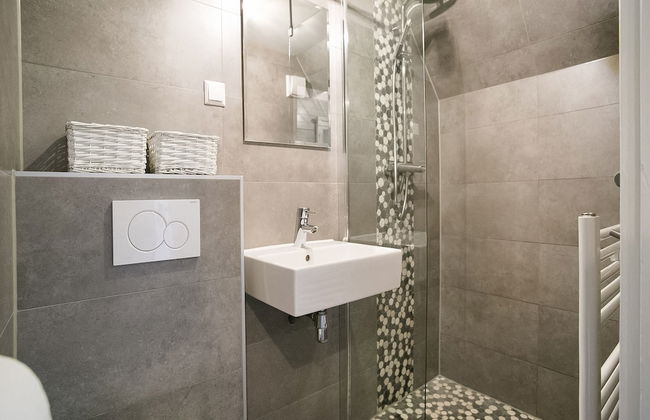 Peaceful Holiday Home in Tuitjenhorn - Photo 21