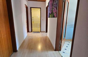 Mobilierte Wohnung mit 6 Betten Stuttgart, Böblingen, Reutlingen, Waldenbuch - Foto 1