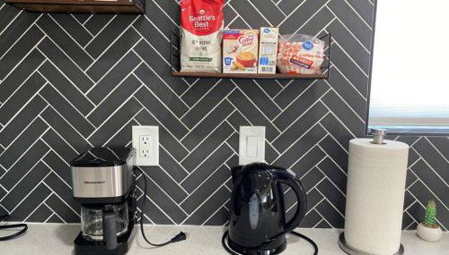 Uniquely remodeled historical district home - Foto 4