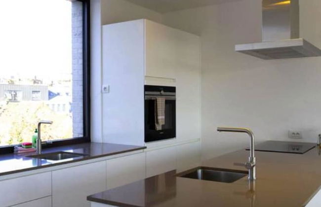 Spacious 3BR 2/5 BA Near Diamond District by Oneluxstay - Foto 16