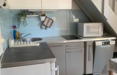 Cottage cosy avec jardin, piscine et parking - Photo 13