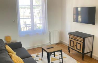 Superbe appartement F2 refait à neuf plein centre - Foto 2