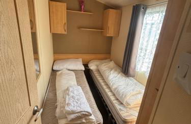 Singh&Leite Family Caravan Sleeps 6 - Foto 7