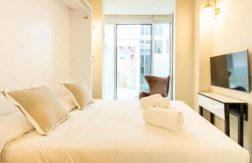 Harinas Central Apartments by Valcambre - Photo 24