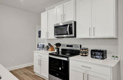 5kings Pool pickle-ball 100"TV PS5 fishing pond - Foto 21