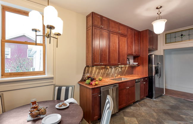 Elliot by Avantstay Historic Character Home in Great Location! - Foto 9