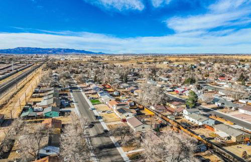 Carson Camp Gym Workstations & Fenced Yard - Foto 45