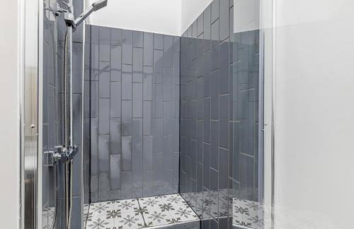 Old Highwood - Piggy In The Middle - Foto 16