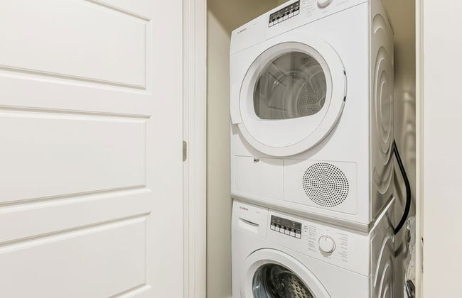 Elegant 2BR condo Walk to French Quarter - Foto 8