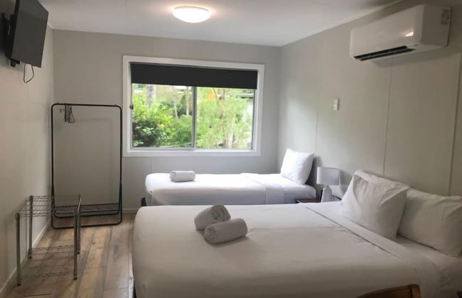 Bush Village Holiday Cabins - Photo 21