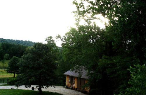 Charming Vacation Rental in a Barn on a Horse Farm near Afton Mountain in Virginia - Foto 4