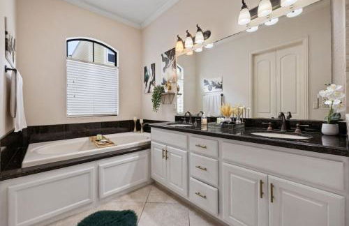 Modern Luxury Townhome in Uptown Galleria - Foto 29