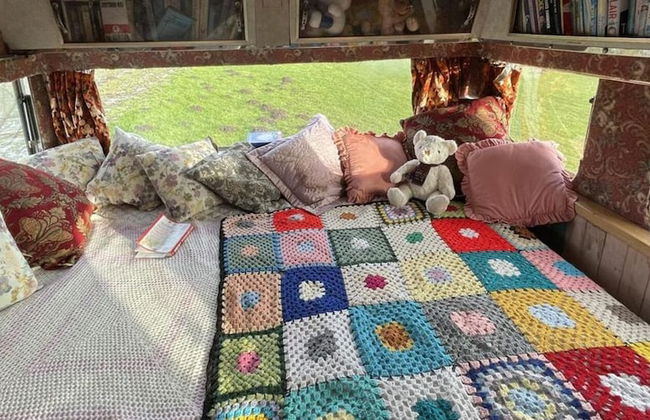 2 x Double Bed Glamping Wagon at Dalby Forest - Foto 2