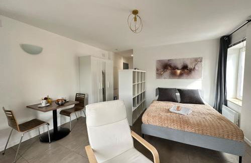 M 102 Studio calme et chaleureux proche Metz - Photo 2