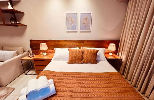 Granja Brasil - Lindo Studio - Com Piscina e Lazer - No Centro de Itaipava - Foto 26