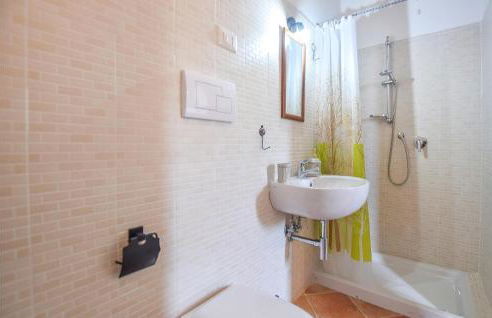 Nice Home In Prignano Cilento With Wifi - Foto 33