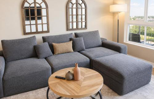 Urban Chic Home 10 Min from Disneyland With Pool & GYM - Foto 68