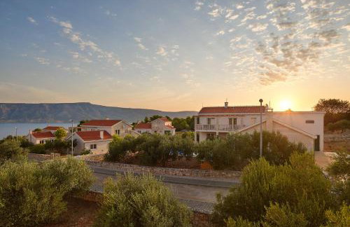 Doris Hvar - Foto 29