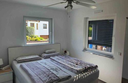 Ruhige Wohnung mit Terrasse - Foto 10