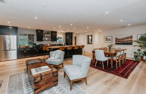 Spacious Cozy and Renovated Mountain Retreat - Foto 2