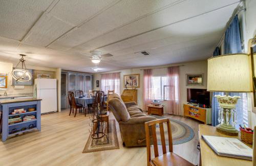 Near Hiking and Wineries Charming Camp Verde Home! - Foto 6
