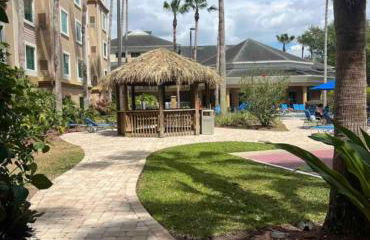 Renovated Condo near Disney Free Shuttle to Parks - Foto 18