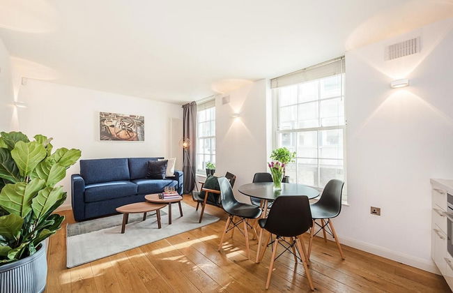 Fantastic 1 Bedroom Flat Leicester Square West End - Photo 1