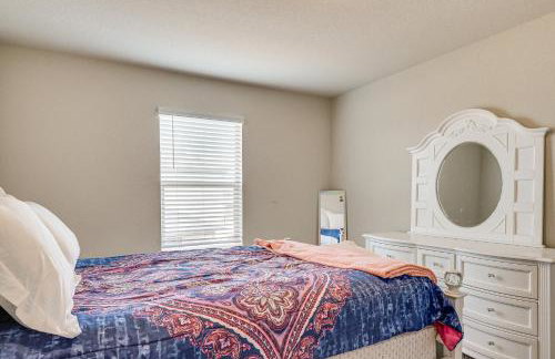 Family Friendly! 2-Story Home Near Georgetown Sq - Foto 23