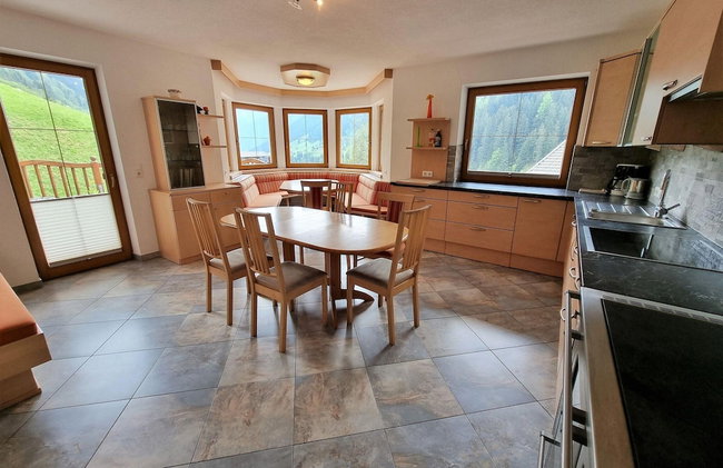 Holiday Home in Finkenberg With Terrace - Foto 11