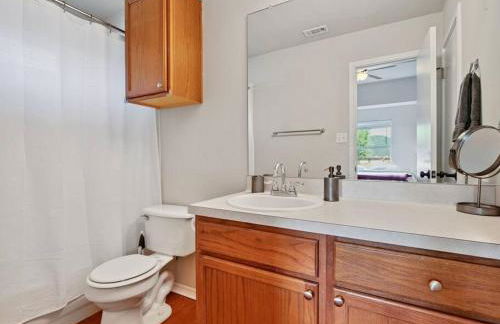 Cozy Getaway, Minutes from Austin! - Foto 3