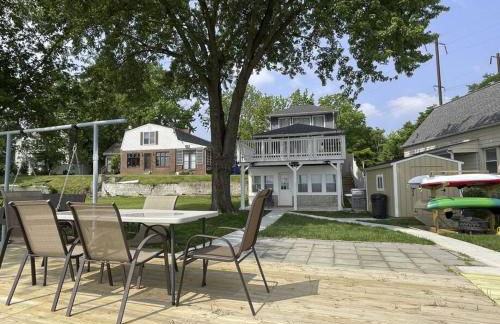 Waterfront Home with Private Beach, Stunning Views - Foto 66