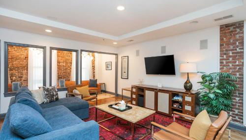 Spacious Penthouse ON the Broadway Strip - Foto 2