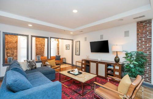 Spacious Penthouse ON the Broadway Strip - Foto 2